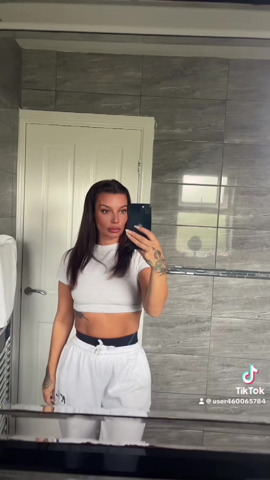 @Carlacorrigan