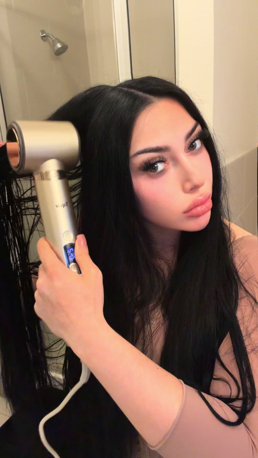 @maya