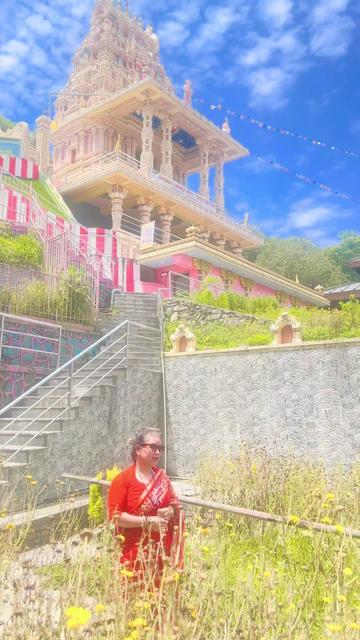@बज्यै आमा.🥰