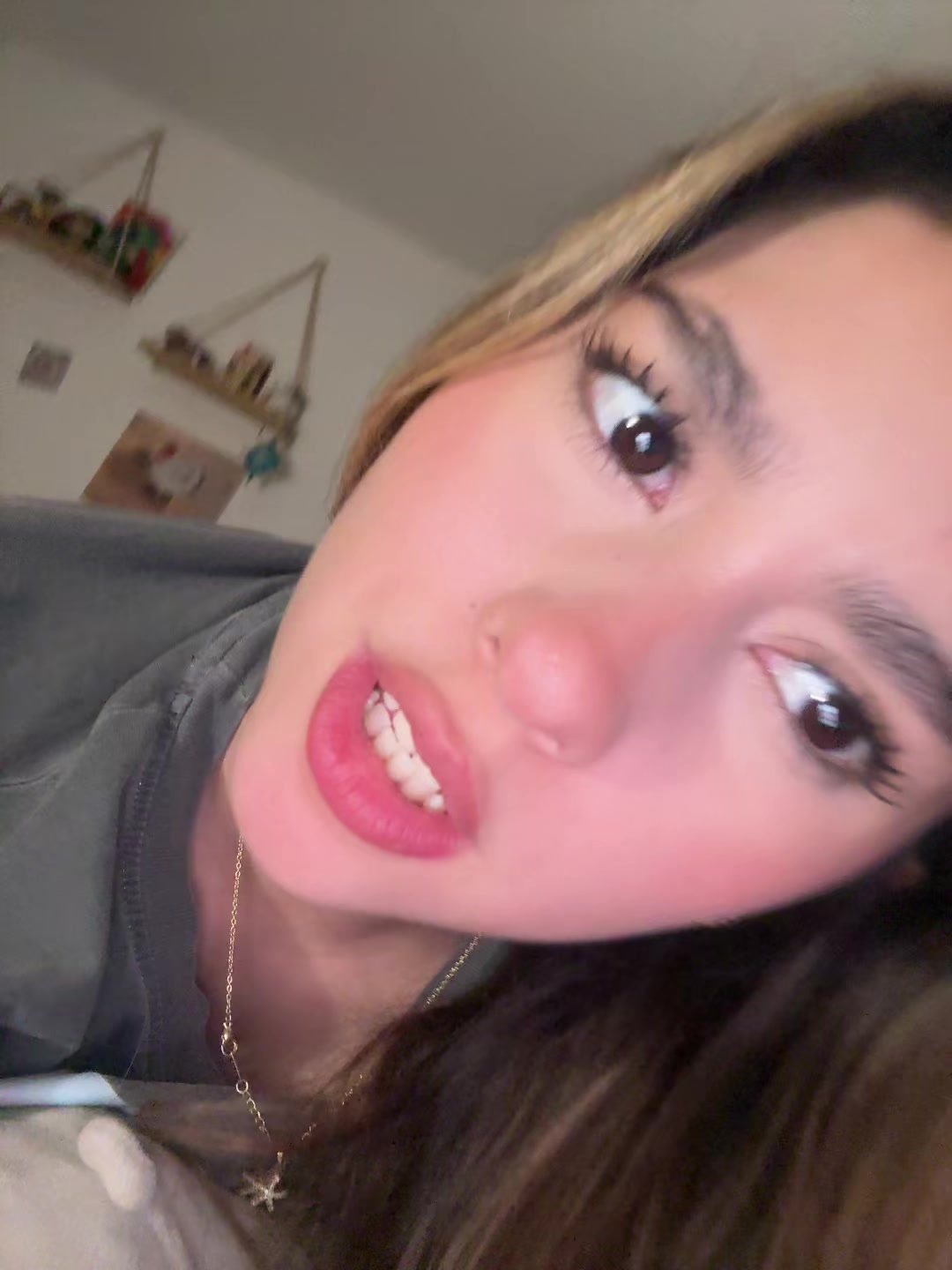 @Majo B (ni tan secretote)
