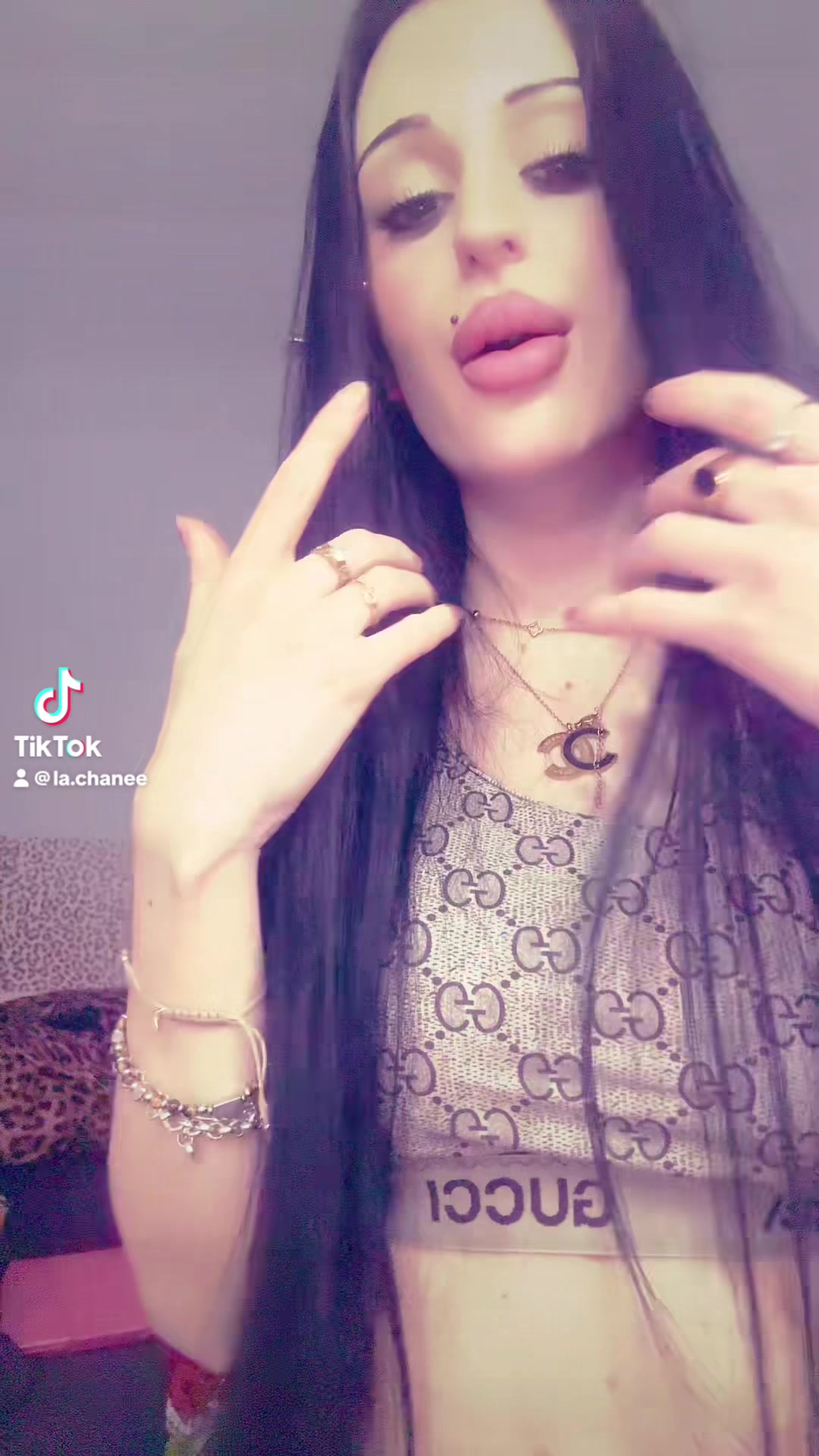 @Chanelitaa