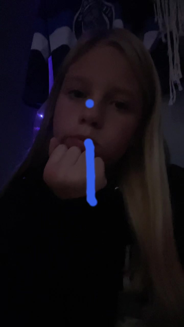 @💌𝓪𝔂𝓵𝓮𝓮𝓷🇨🇦