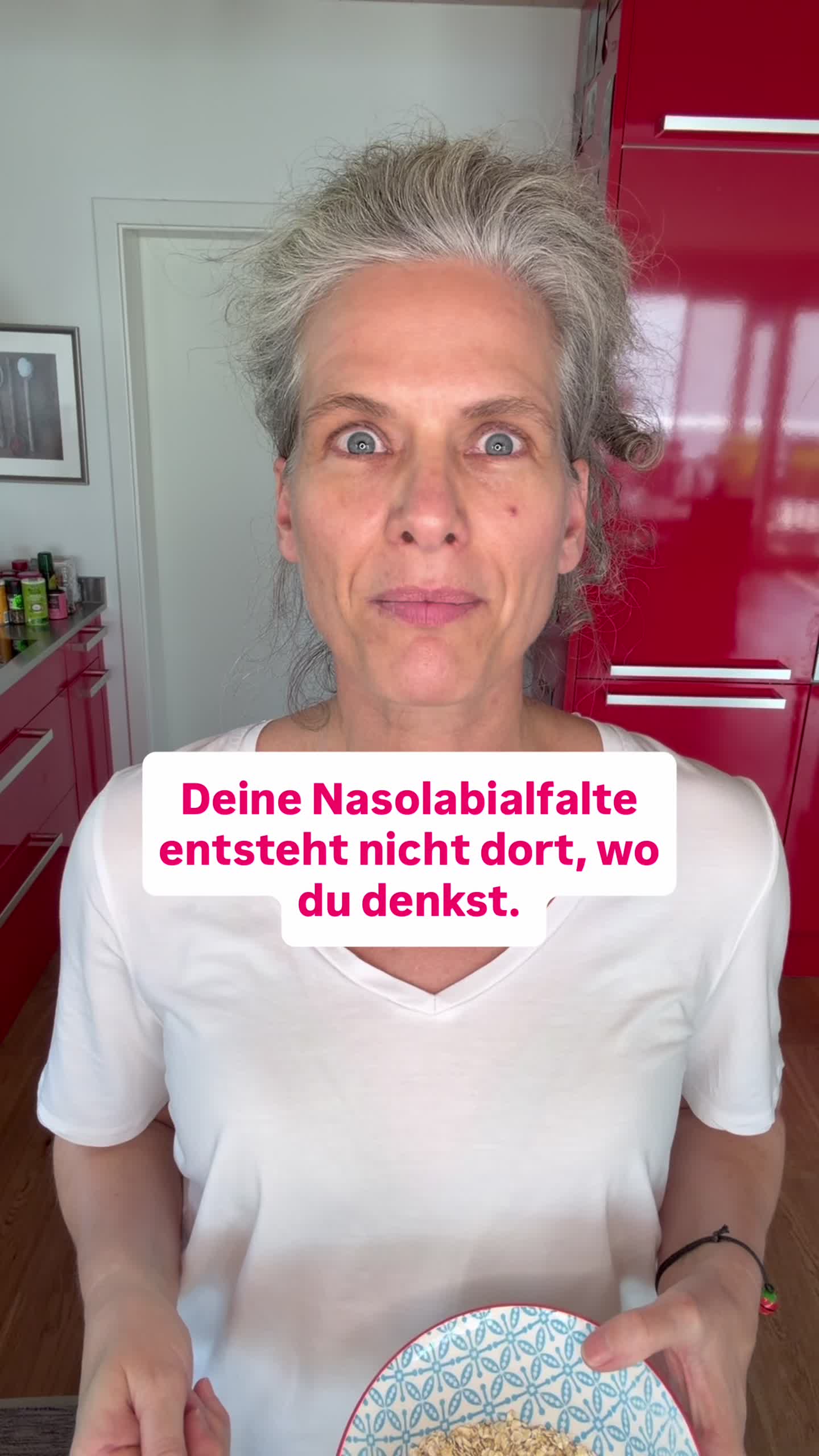 @ninaschennach_faceyoga