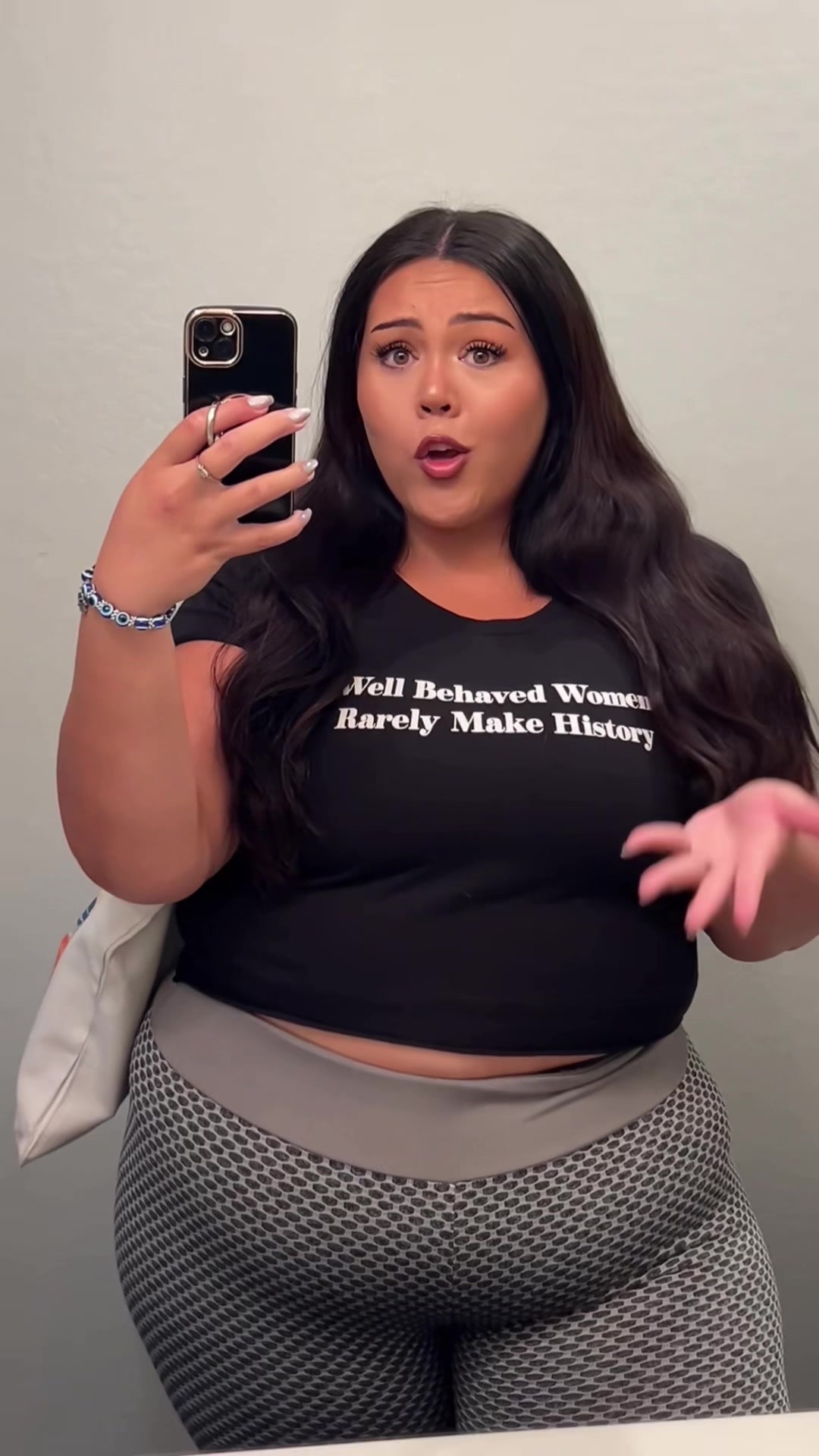 @jewlieah