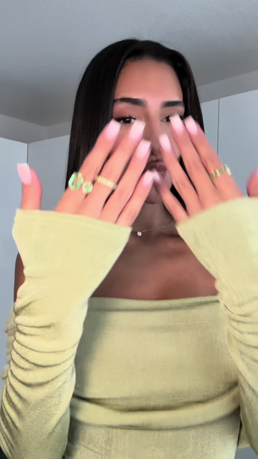 @ALEYNA