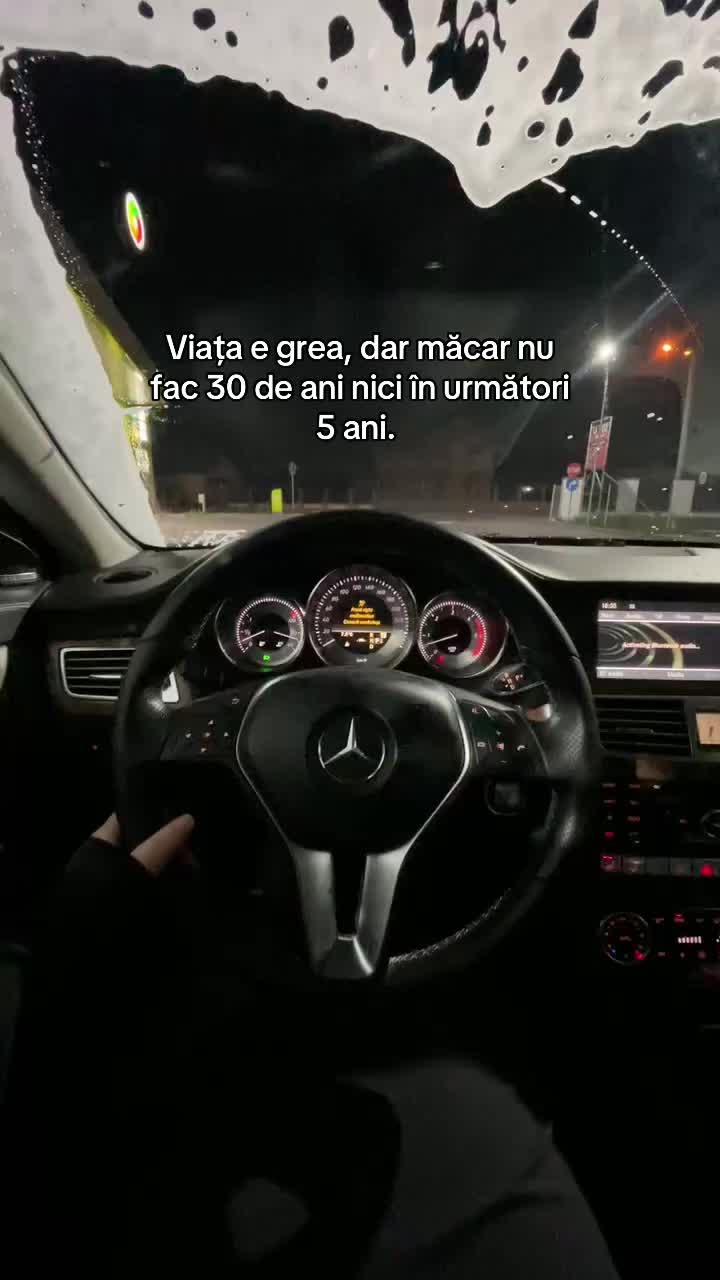 @𝓐𝓝𝓝𝓐