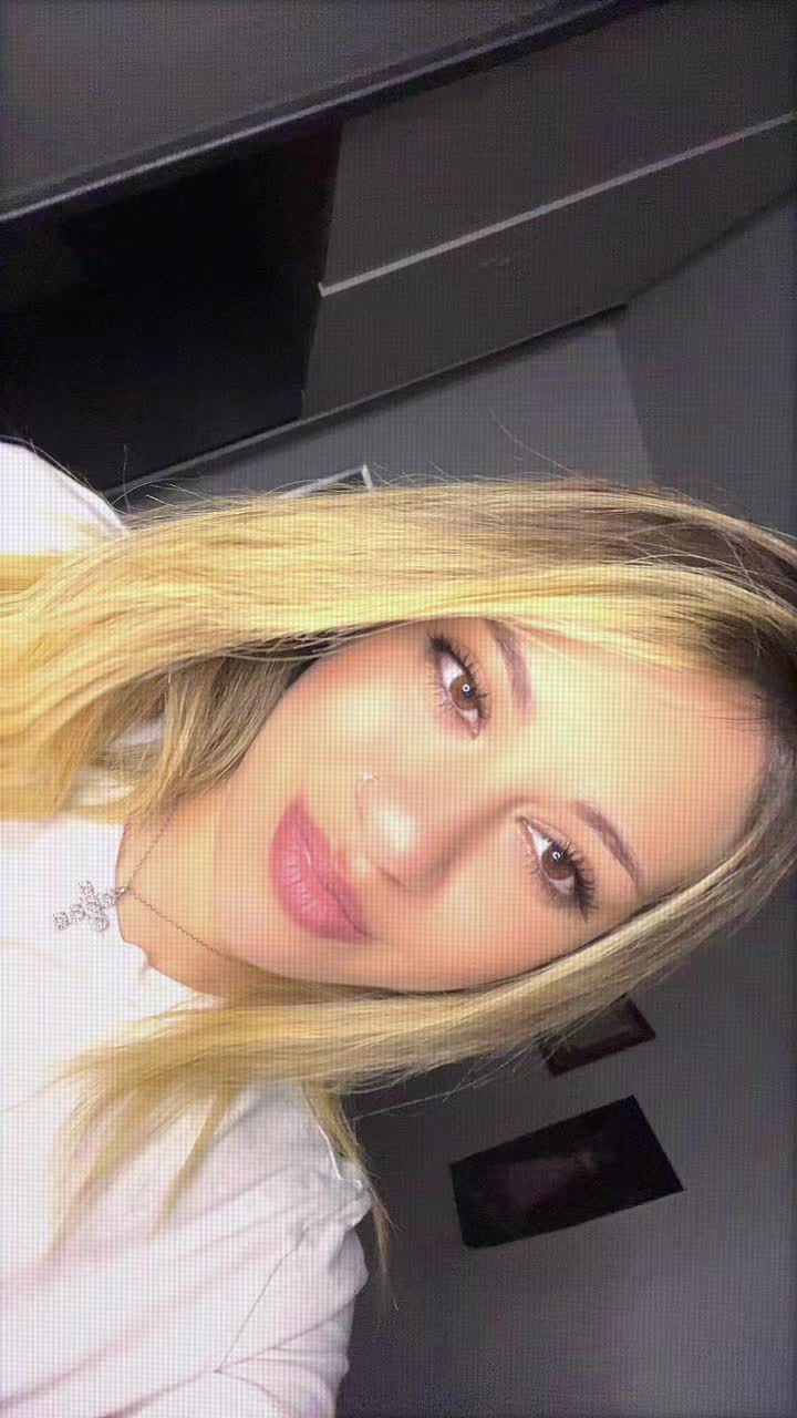 @Gloria👑👸🏼