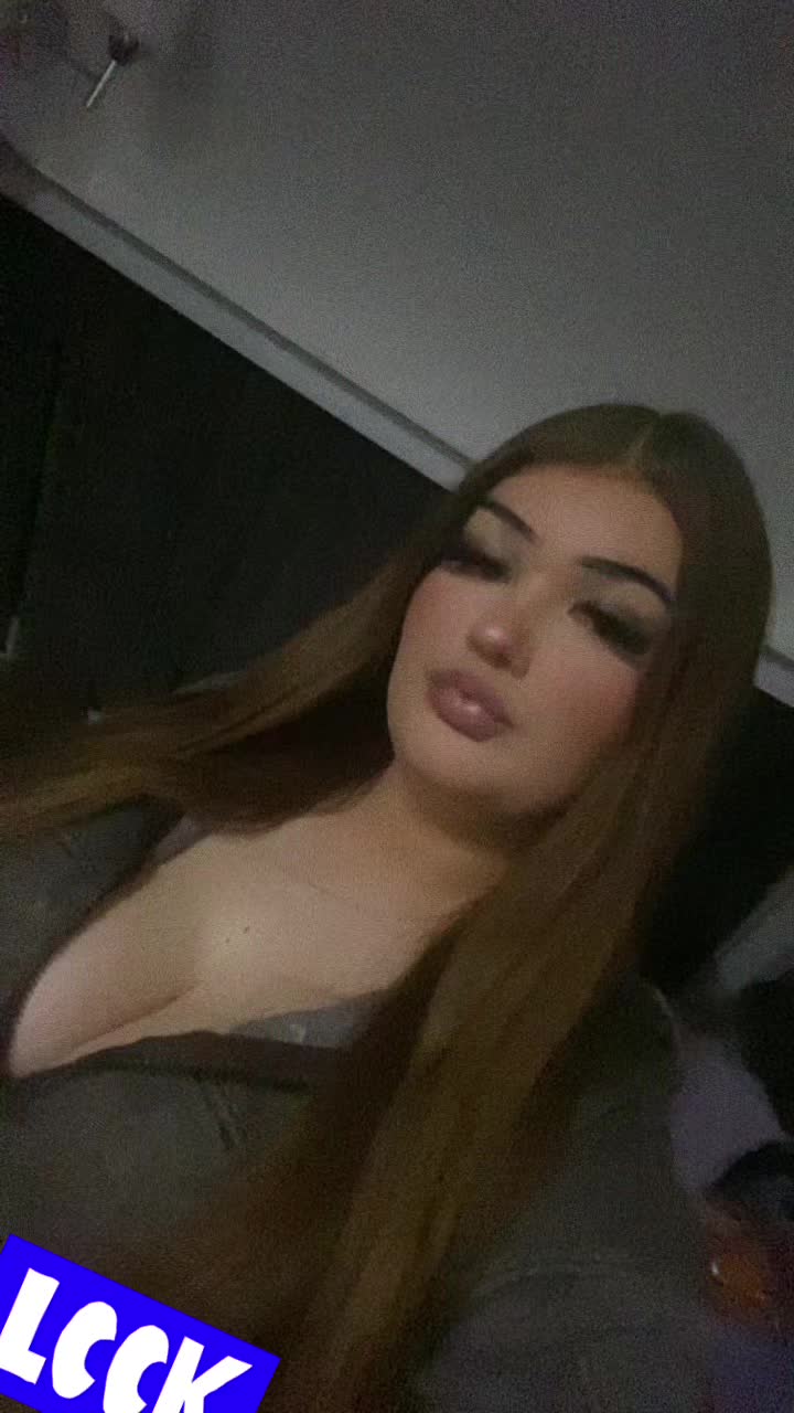 @lydiaa x