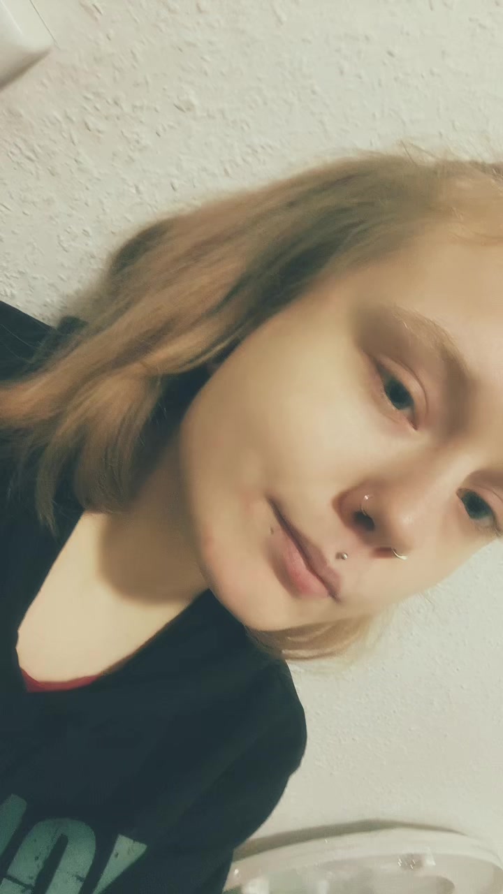 @𝓷𝓮𝓼𝓼𝓼𝓪 :);
