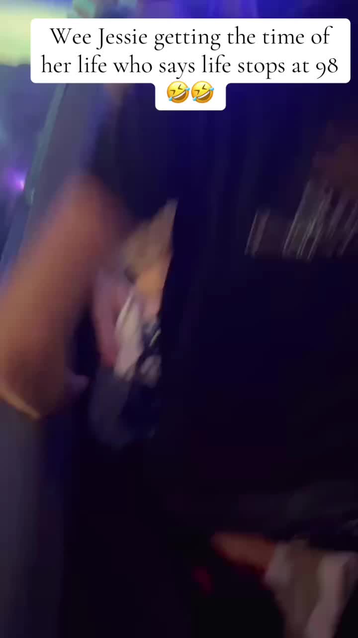 @Ash🦭🖤