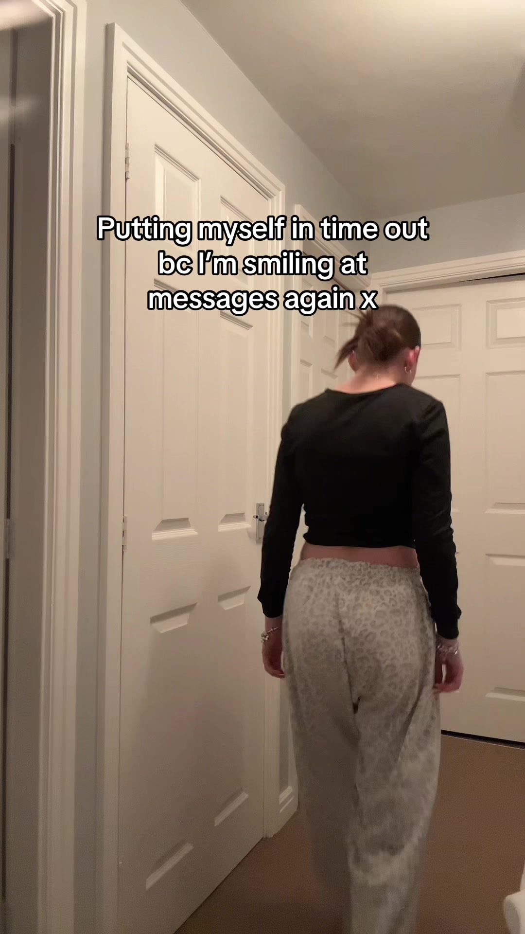 @🖤