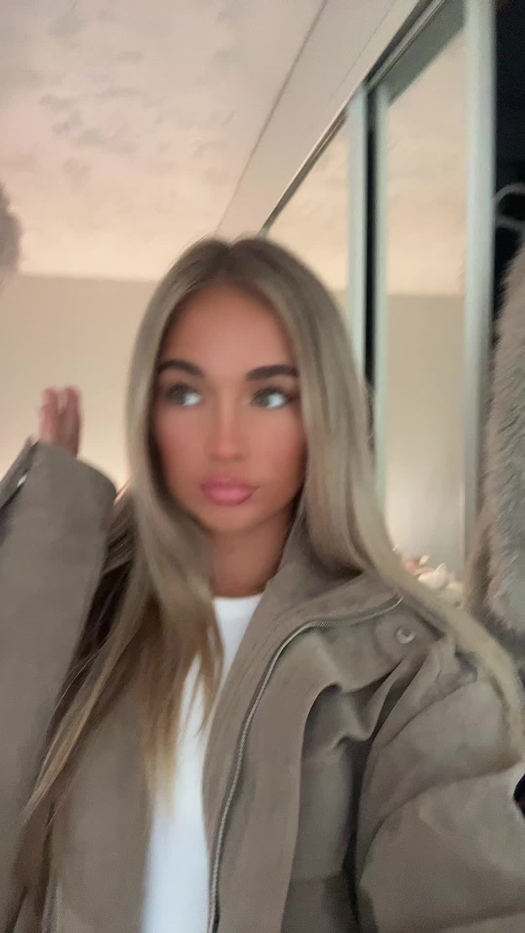 @nicolewestxx