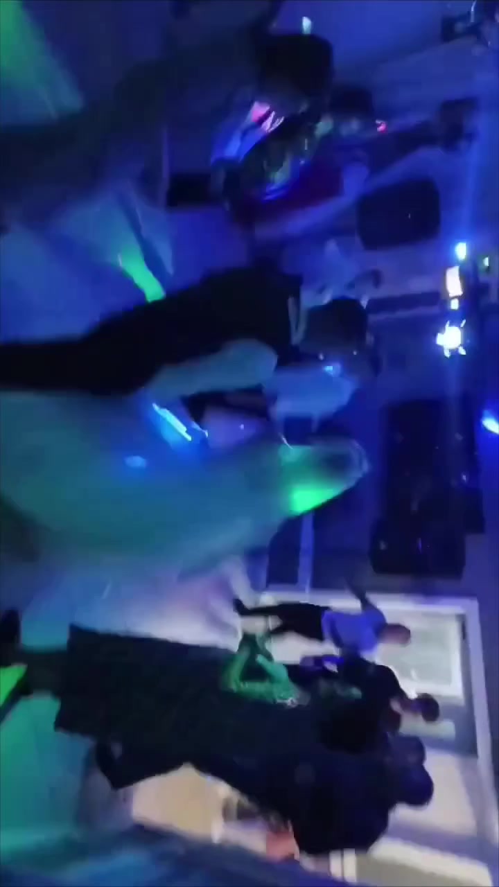 @DGK