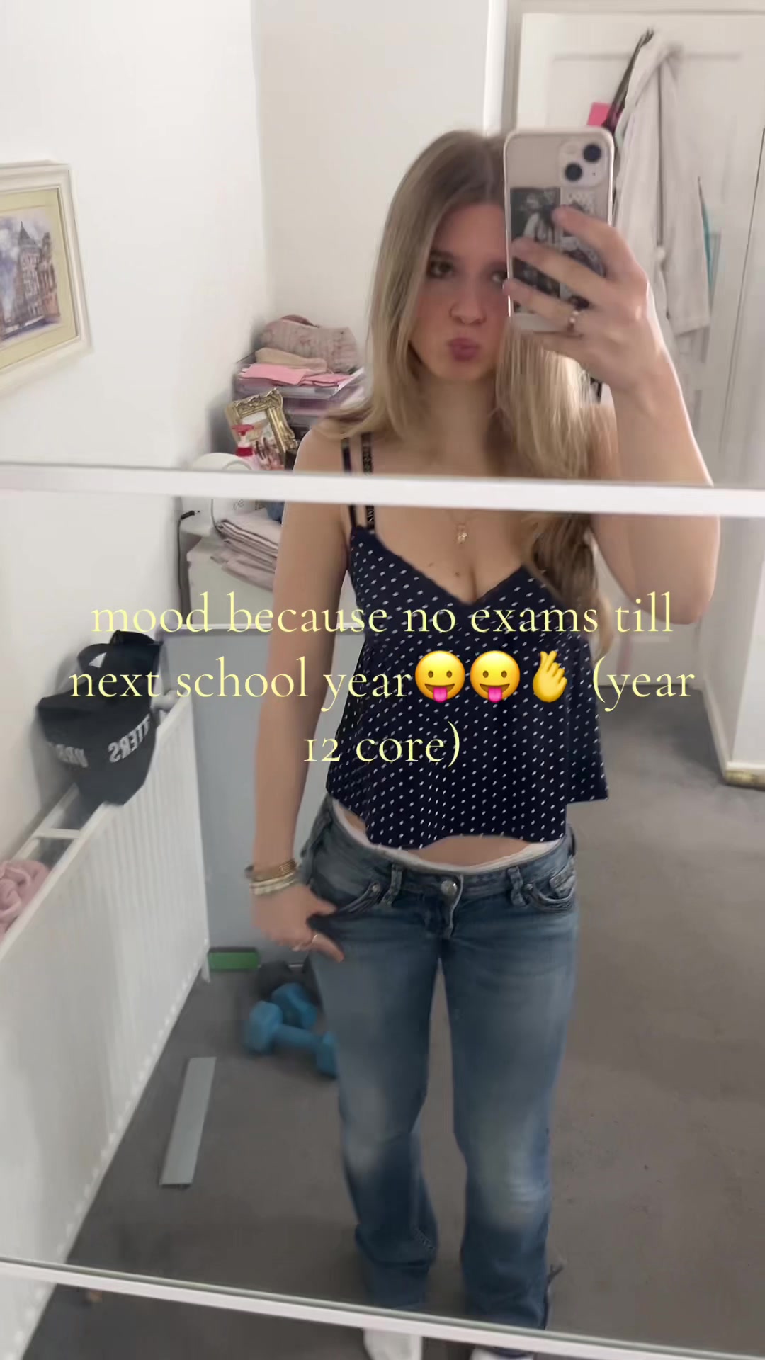 @🦦