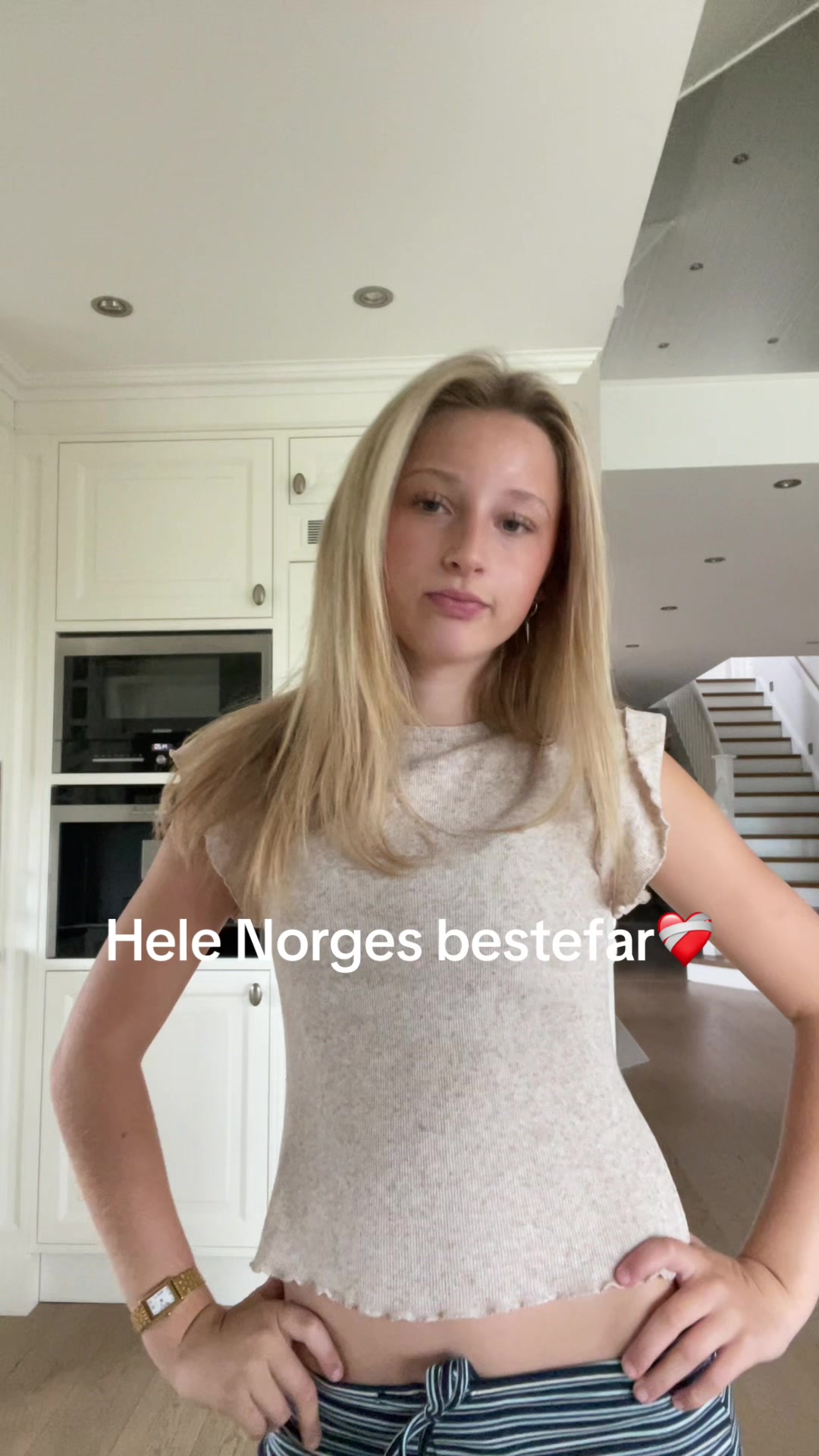 @Nicolineasland