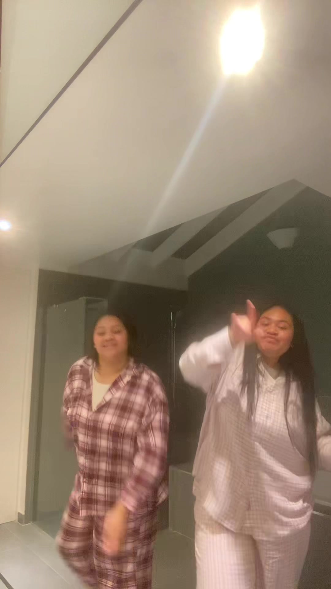 @Nanah