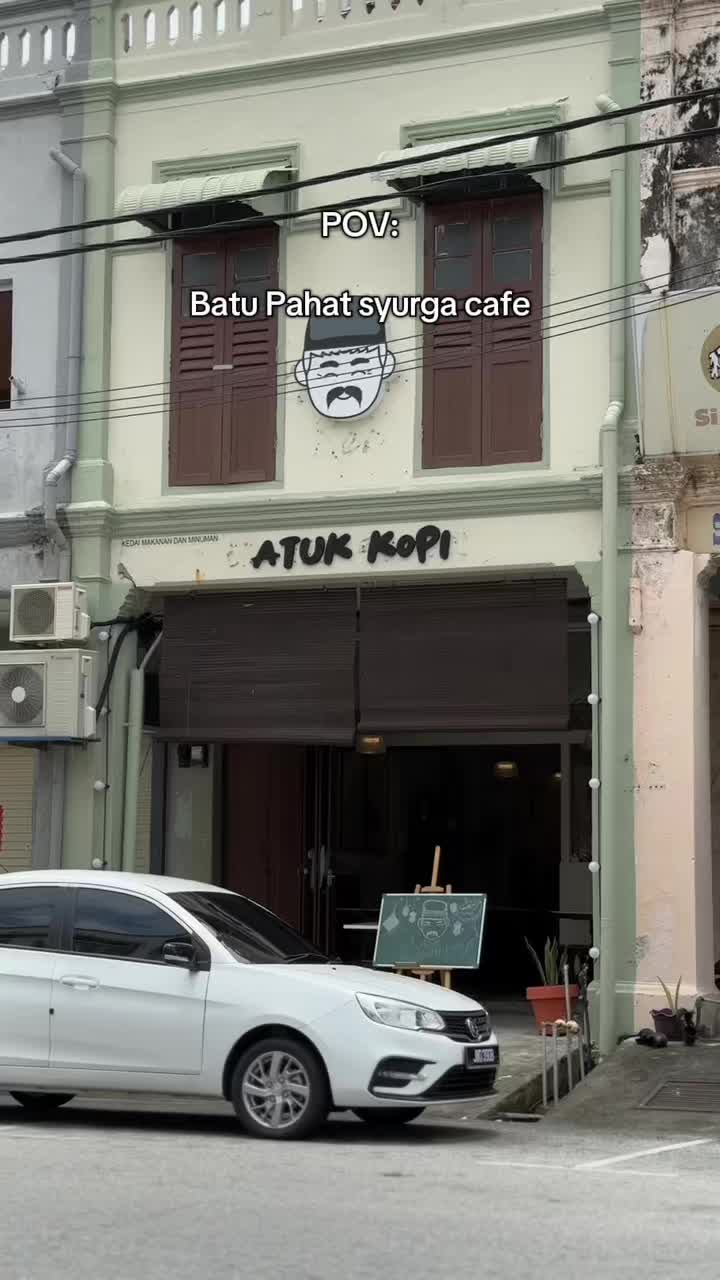 @Haziq Rafi | Cafe Guy ☕️🥐