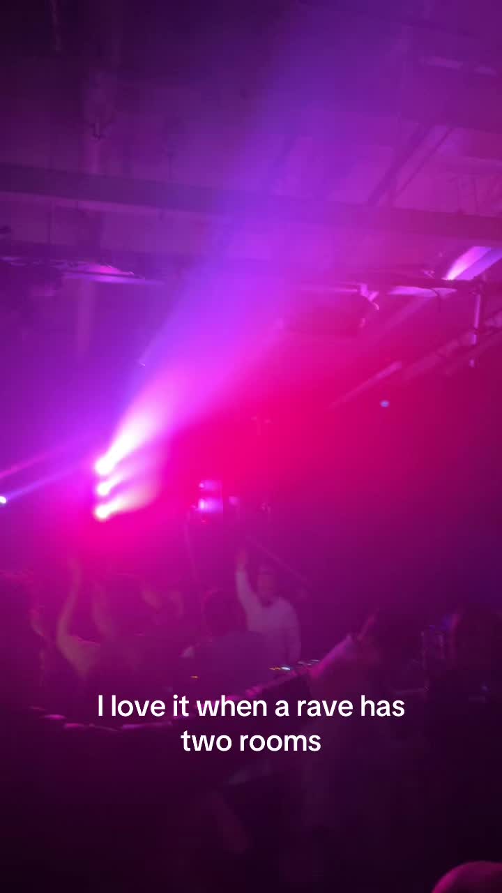 @swaninpink