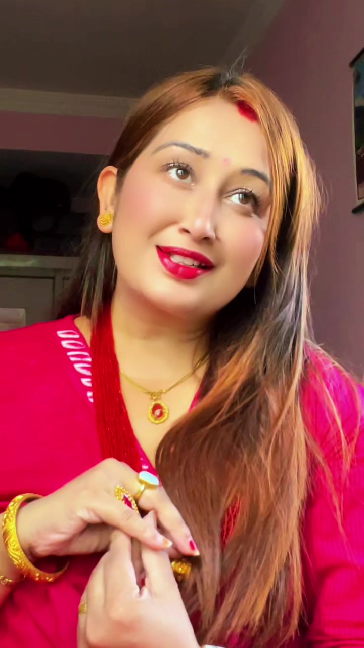 @अनुपमा पन्त