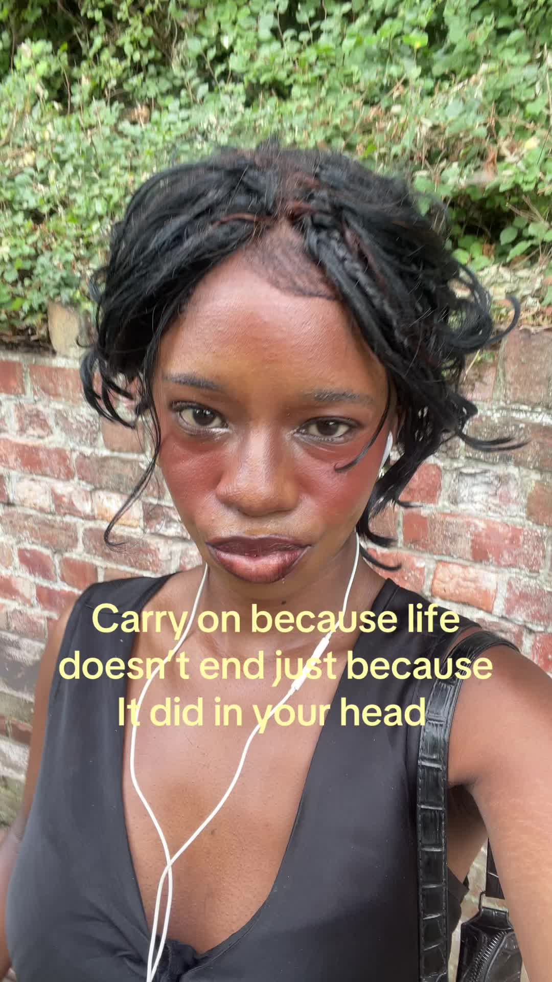 @secretlifeofdivines