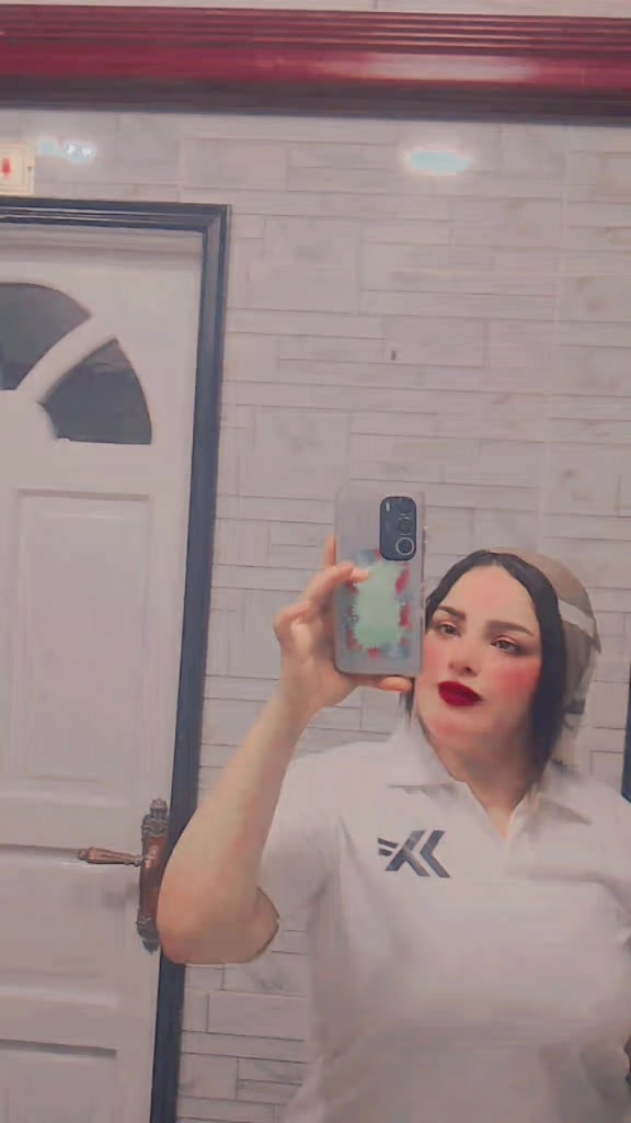 @خاطفة الانظار 🍒