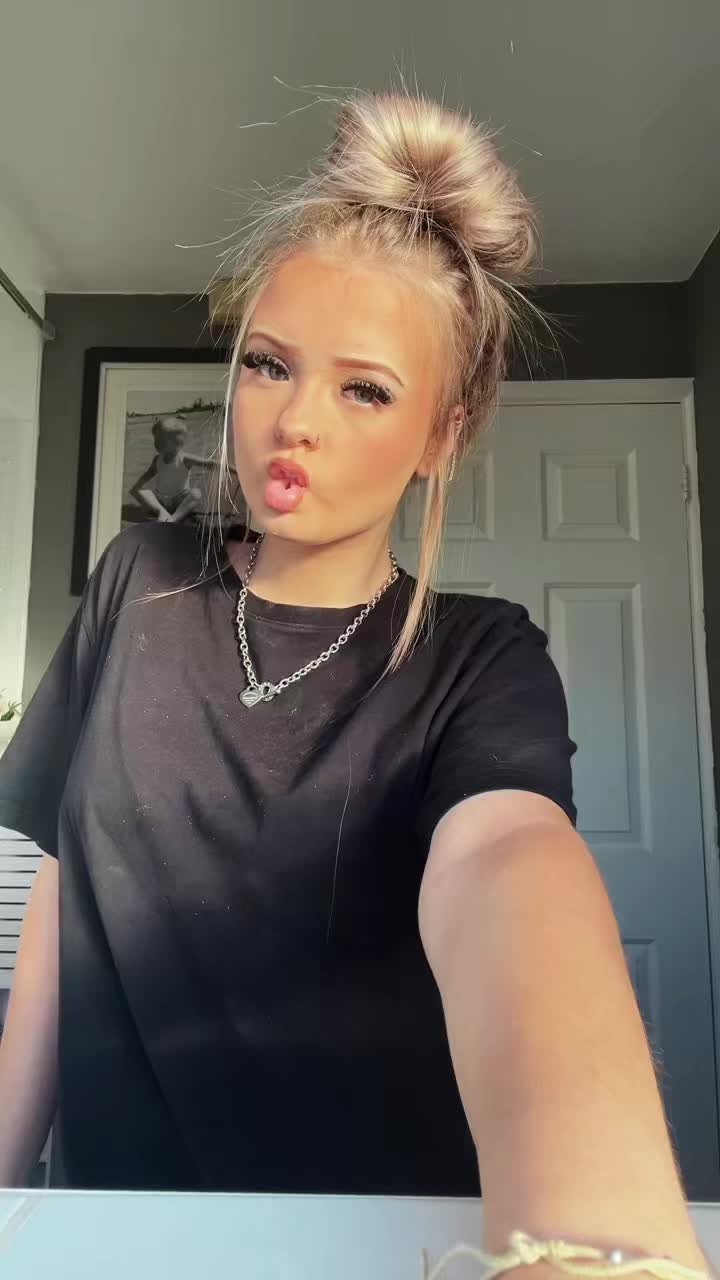 @𝐚𝐯𝐢𝐬-𝐠𝐫𝐚𝐜𝐞ꨄ