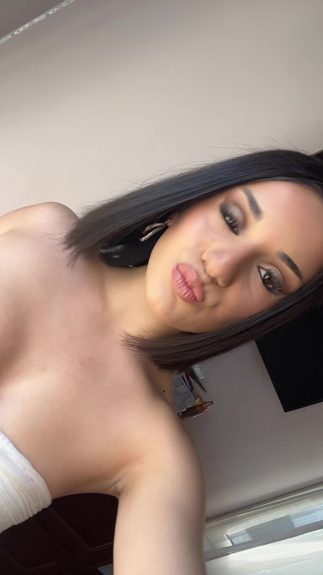 @𝒾𝓌𝒶𝓃𝓃𝒶
