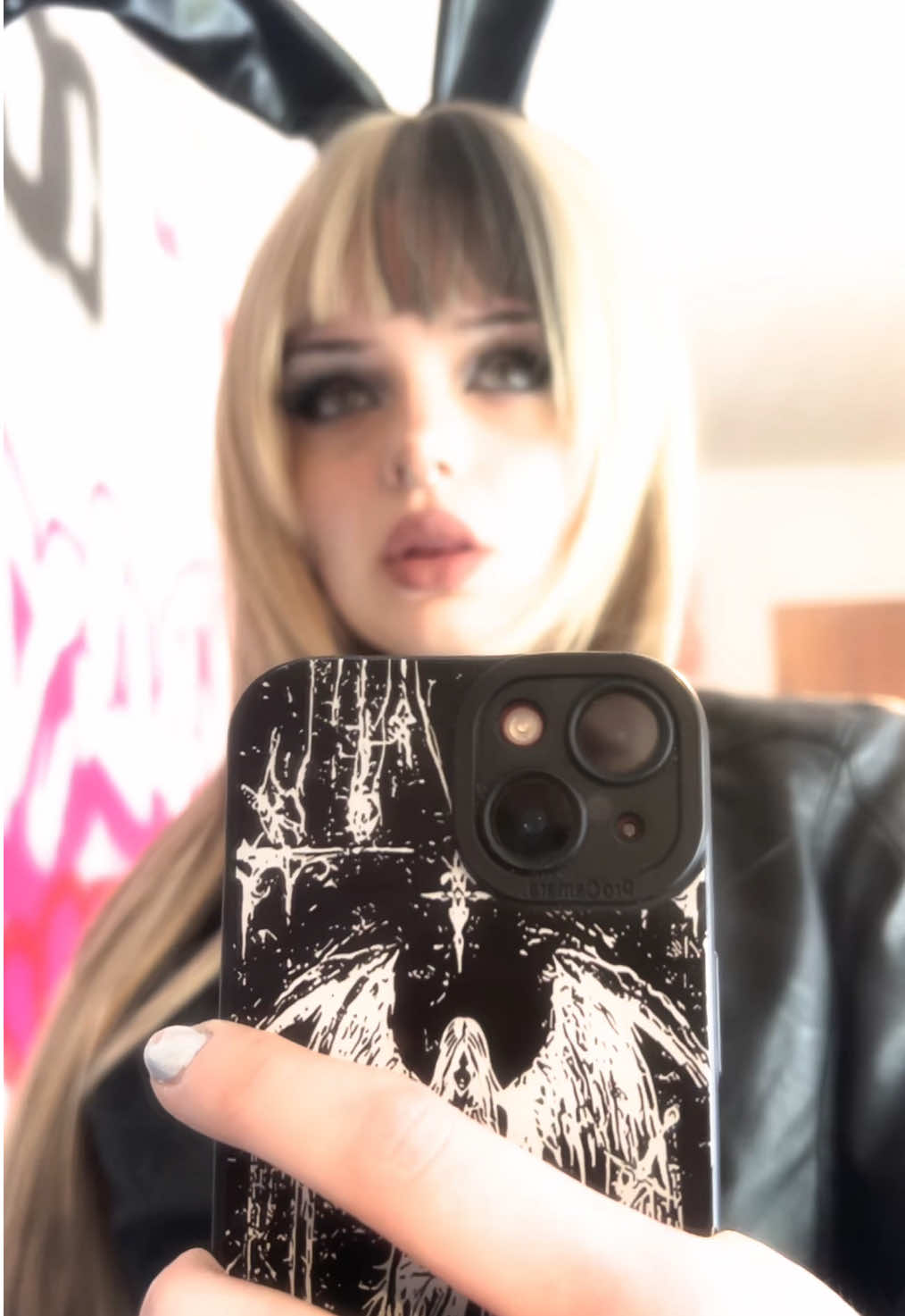 @🐇