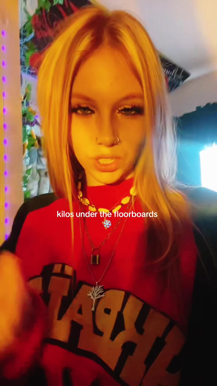 @kt 𖣂