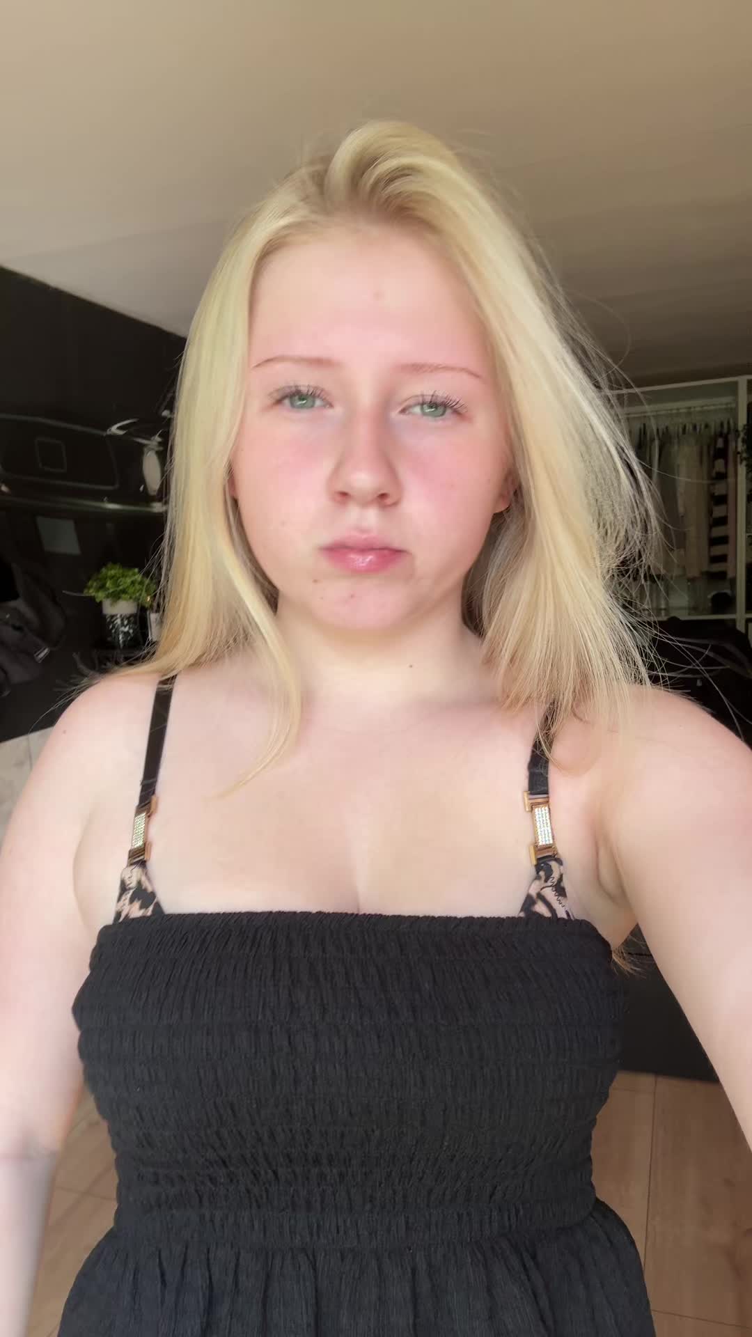 @𝐸𝒷𝒷𝒶 𝐵𝒶𝒸𝓀𝓂𝒶𝓃🏎️💨