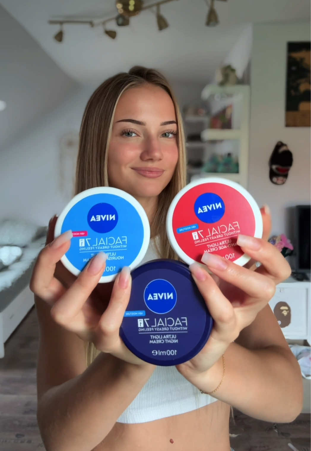 @nikol