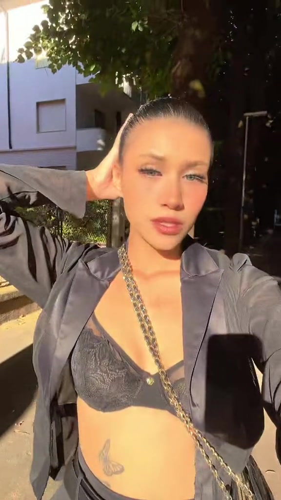 @johannaortolanii