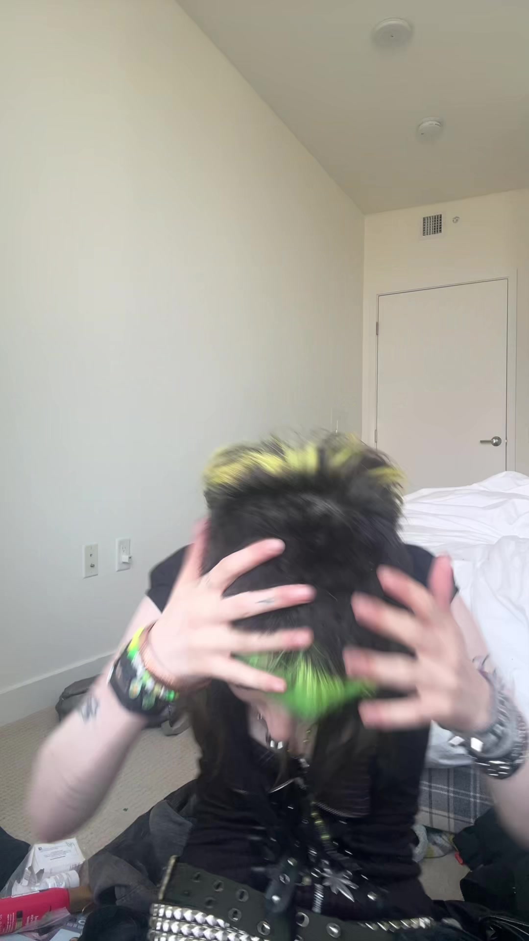 @sj ♫⃠