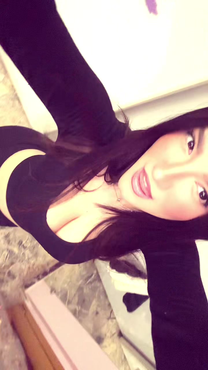 @flaviadoor