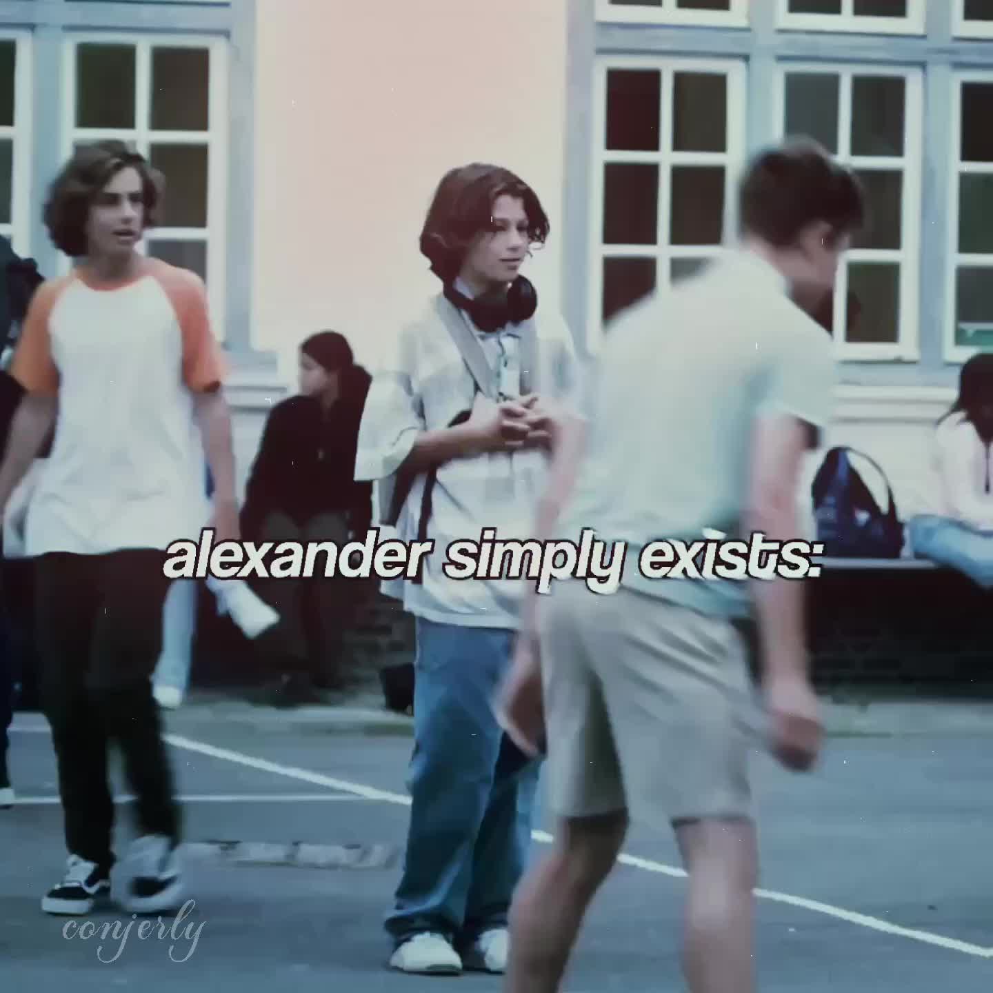@꧁༺ 𝓬𝓸𝓷𝓳𝓮𝓻𝓵𝔂 ༻꧂