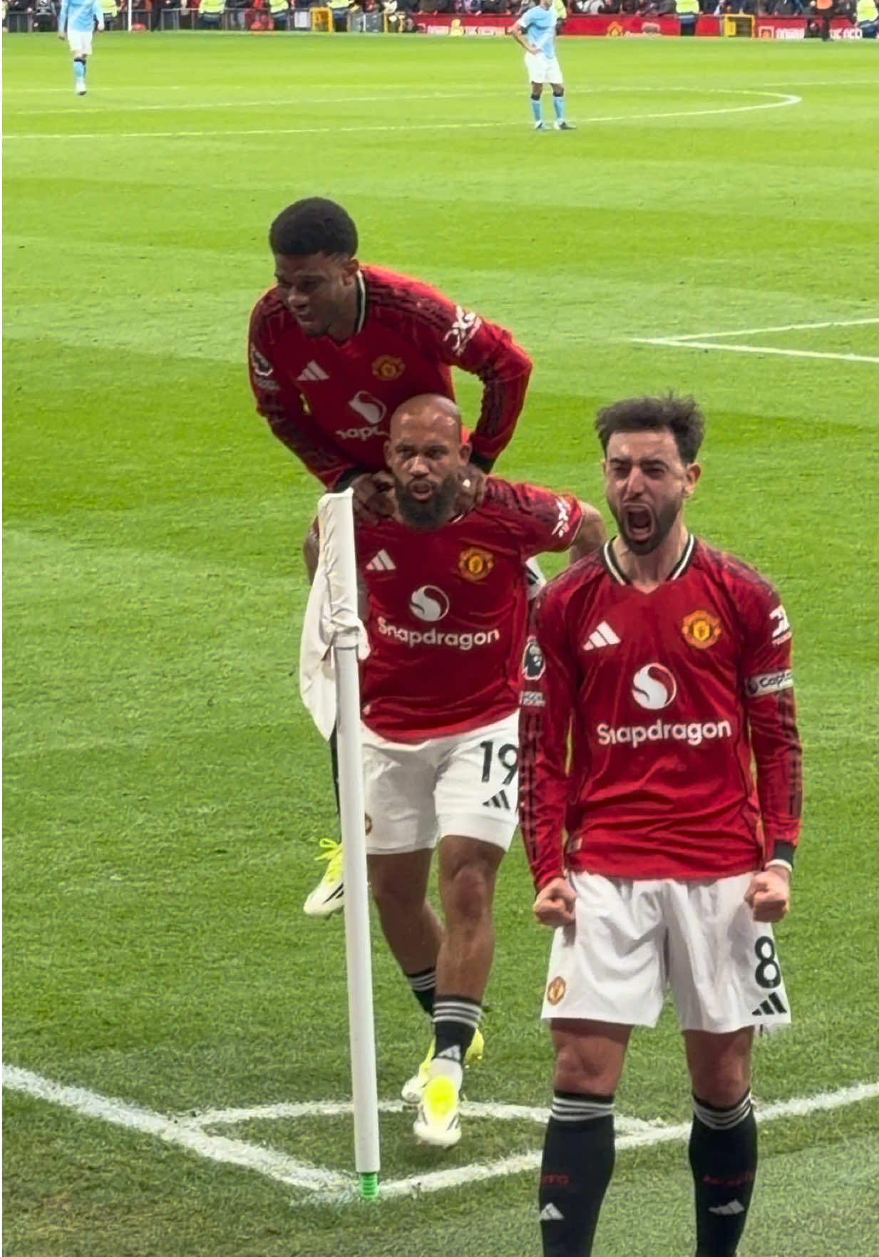 @Front Row United