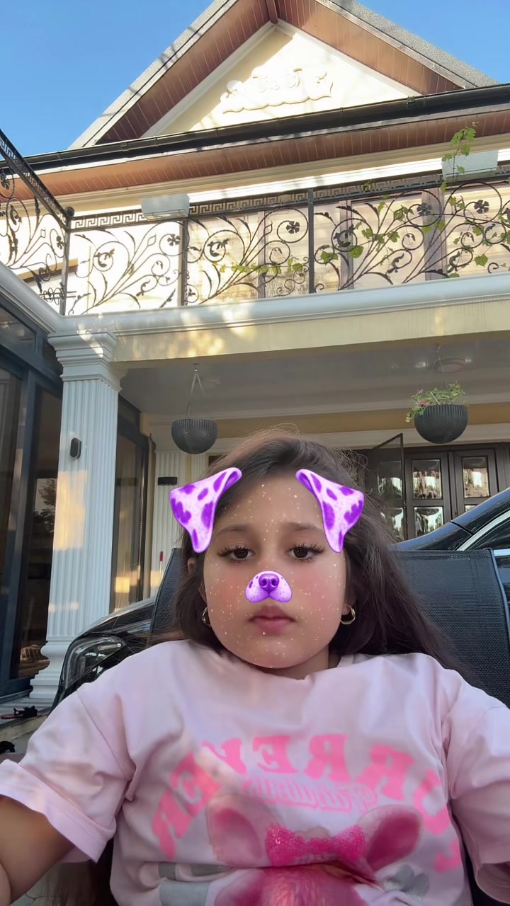 @Ema🩷🍒