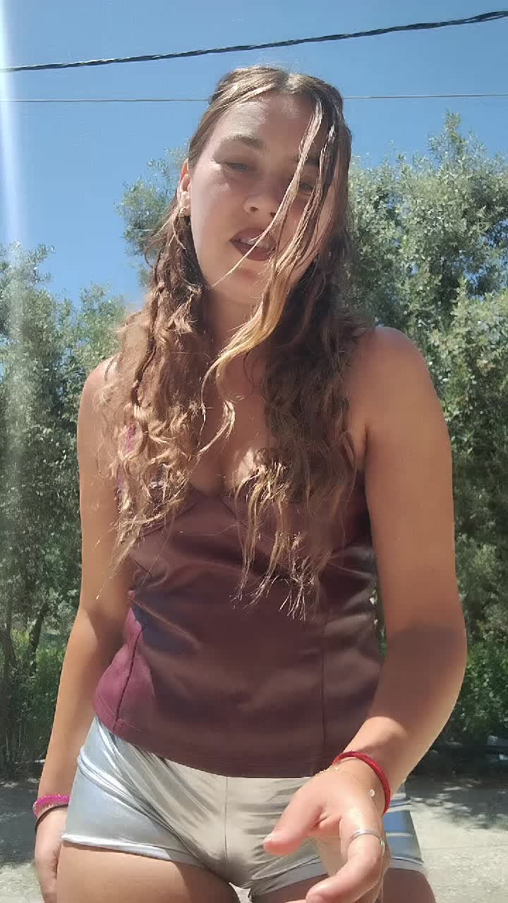 @julie
