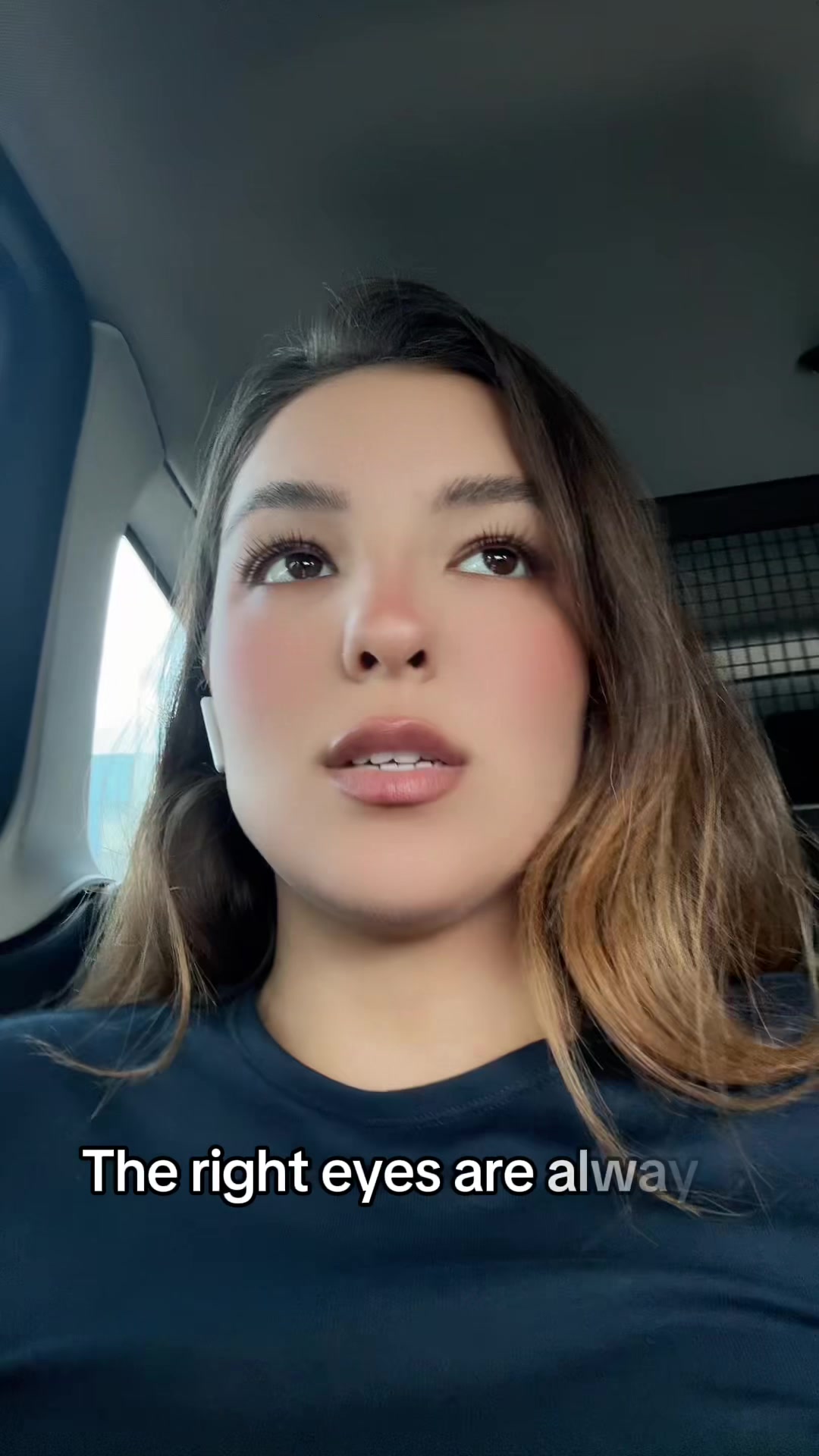 @Angela 🤍