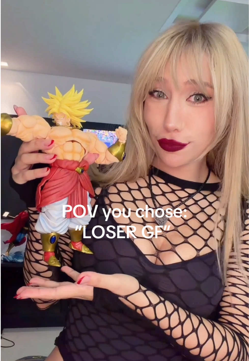 @CherryNeedlesll