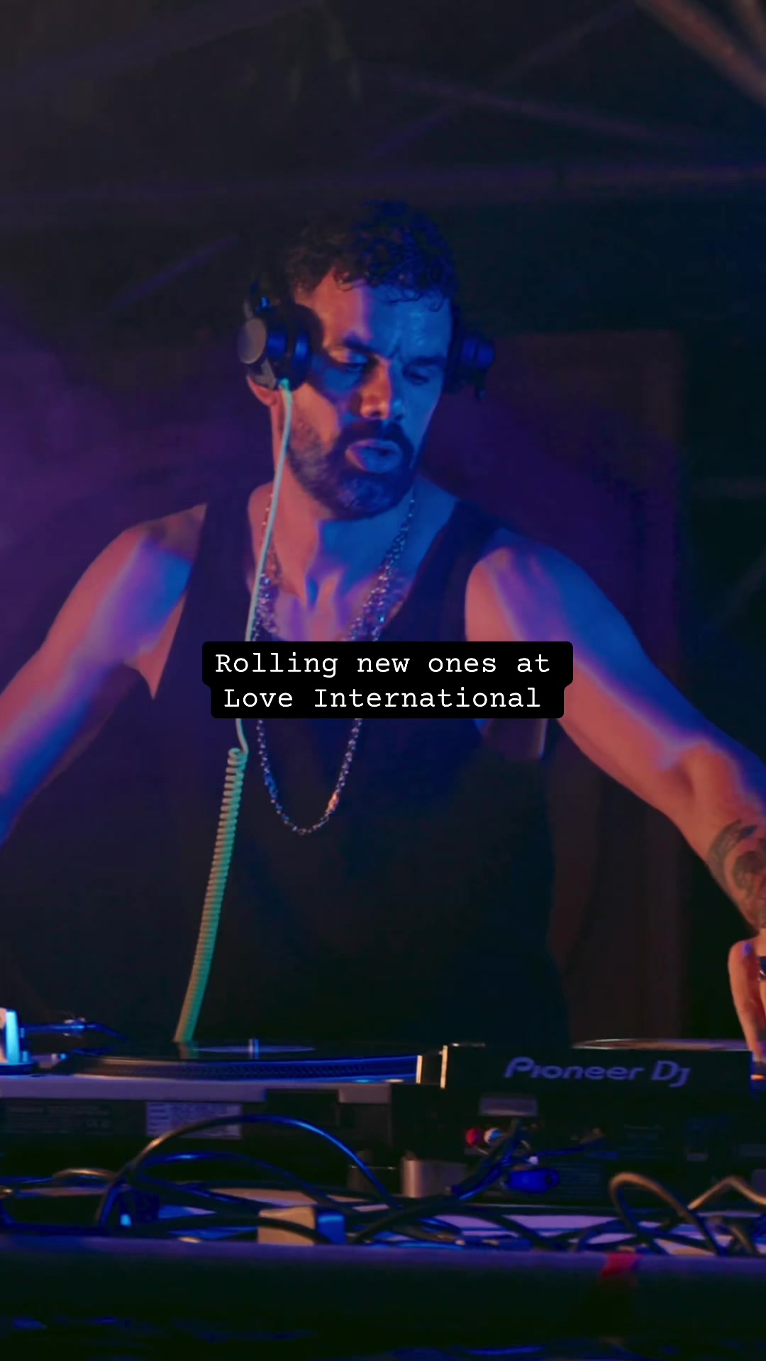 @Mella Dee