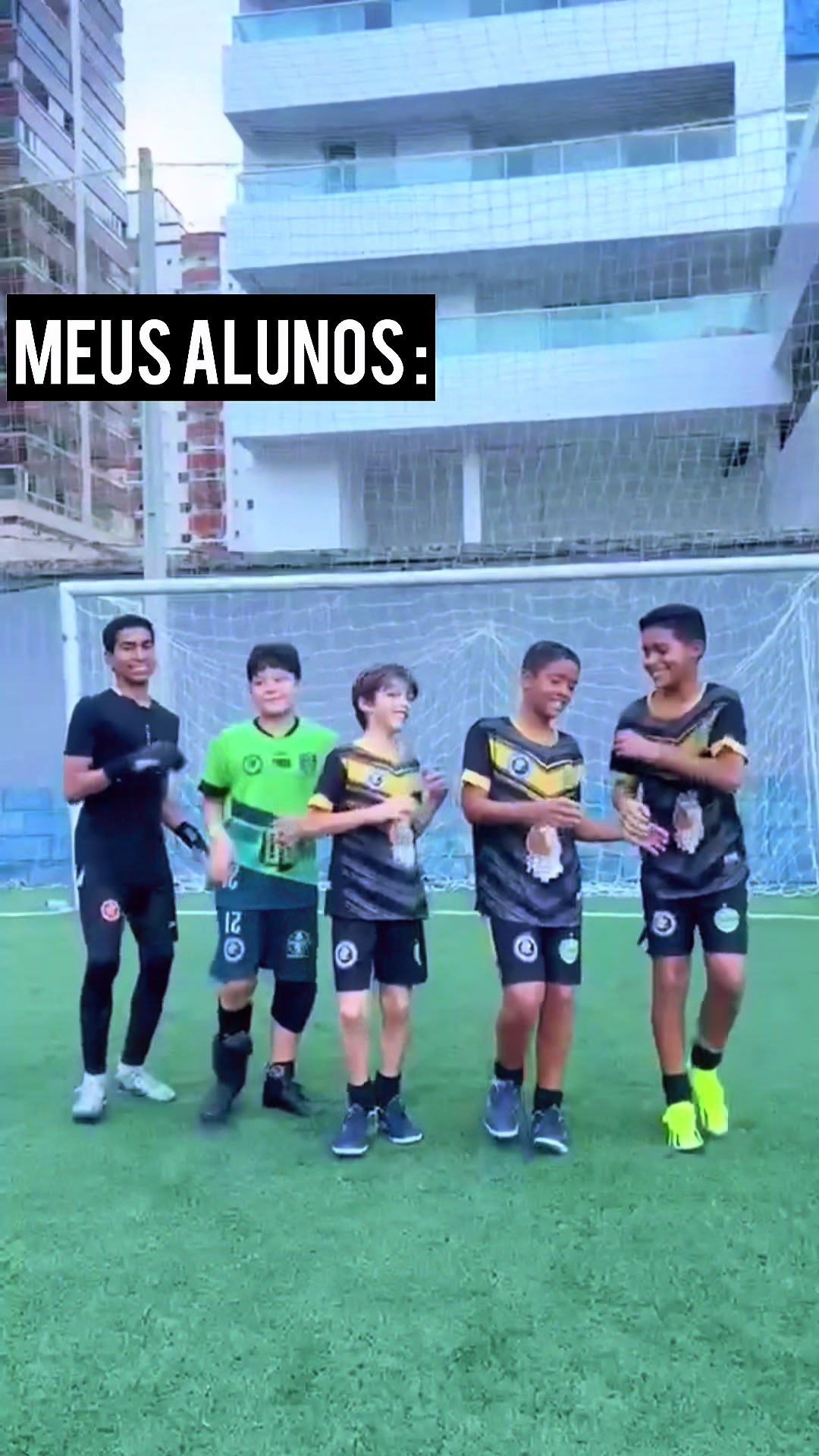 @Mike Fernandes - PERSONAL ⚽️