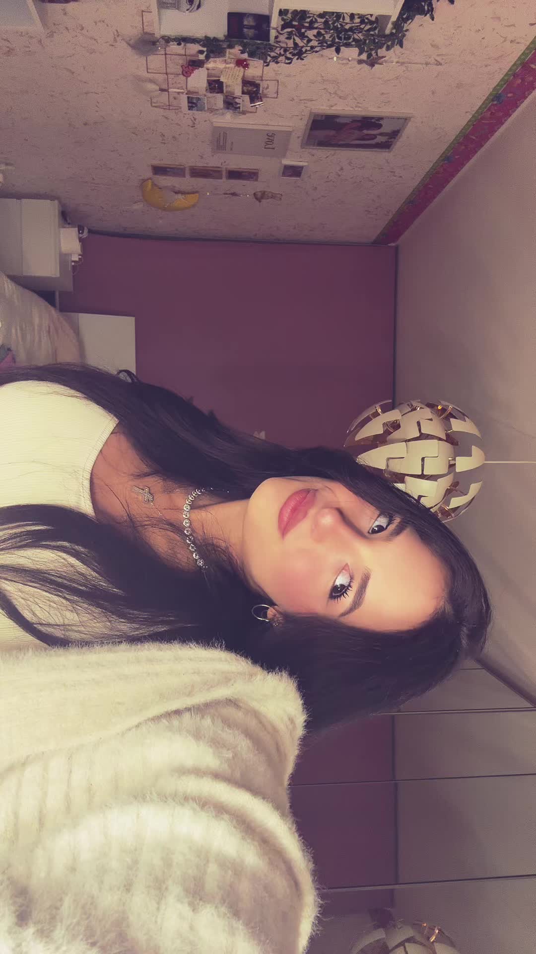 @𝐴𝑛𝑛𝑎 ﾒ𝟶