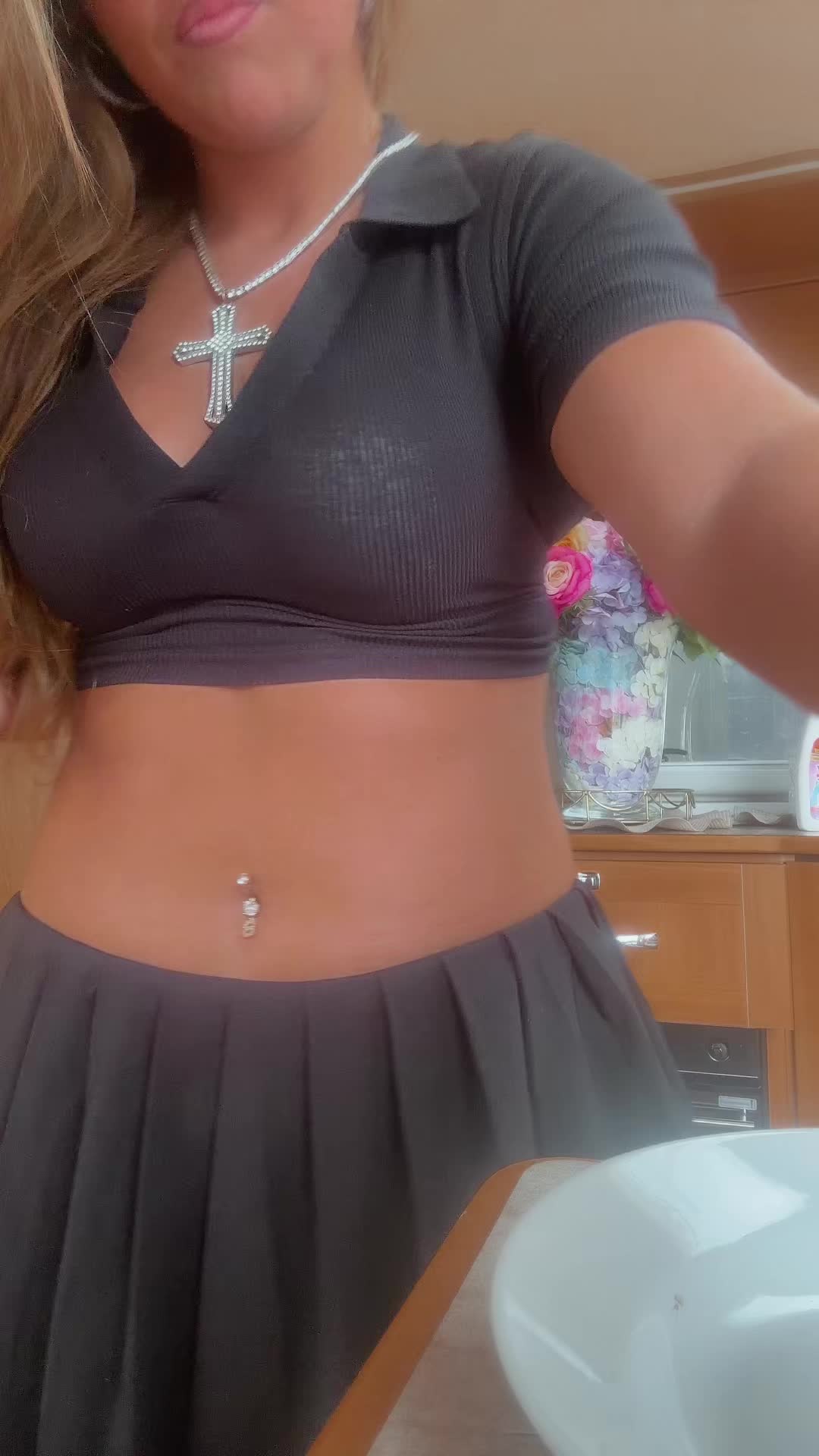 @ℬ𝓁𝒶𝒸𝓀𝒶𝓃𝓃𝓈𝒷𝒾𝒹𝒹𝓎😚