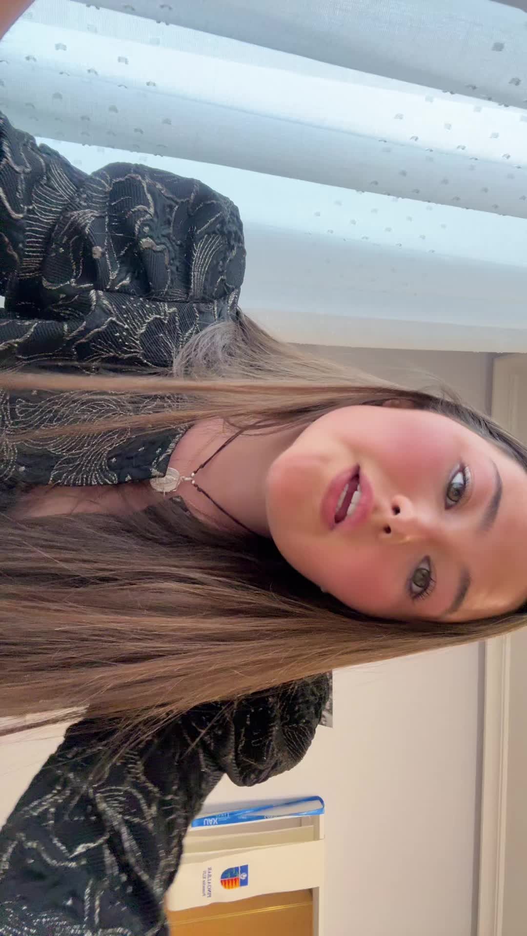 @eleee