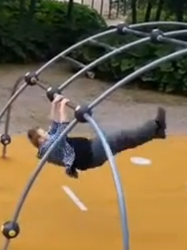 @LEMPEÄ JÄTTI