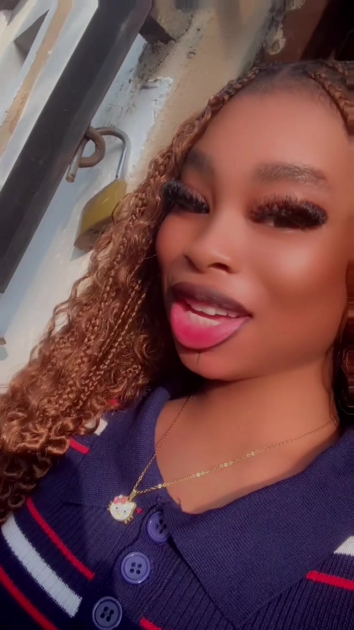 @Jenny is fyn asf 🥹😍😻