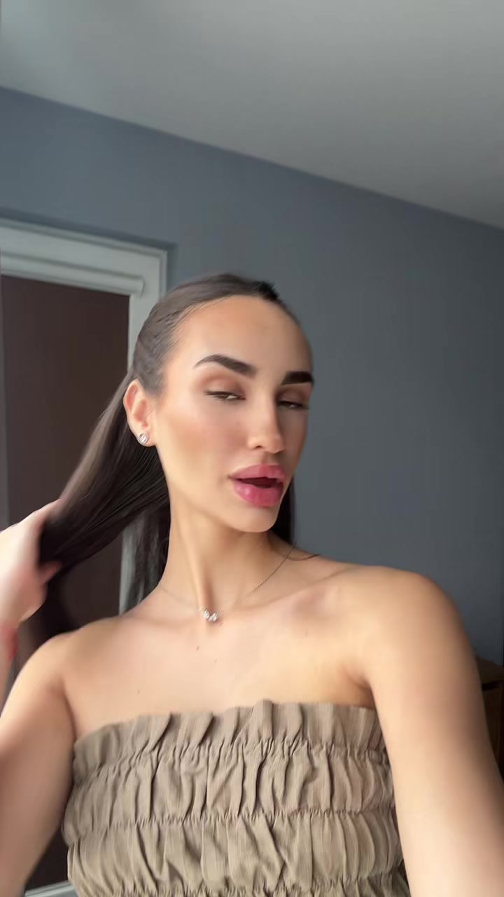 @Simona Noneva