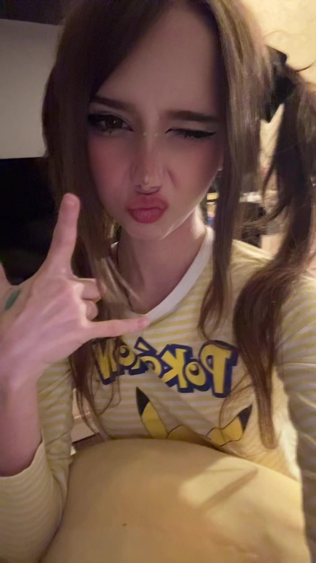 @Котя :3 😝