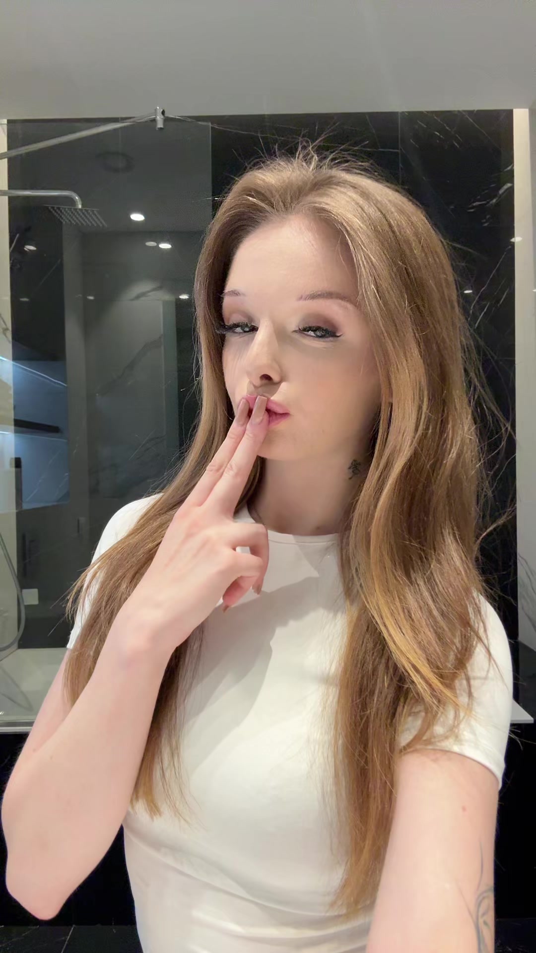 @Тгк: юльчик🌶️